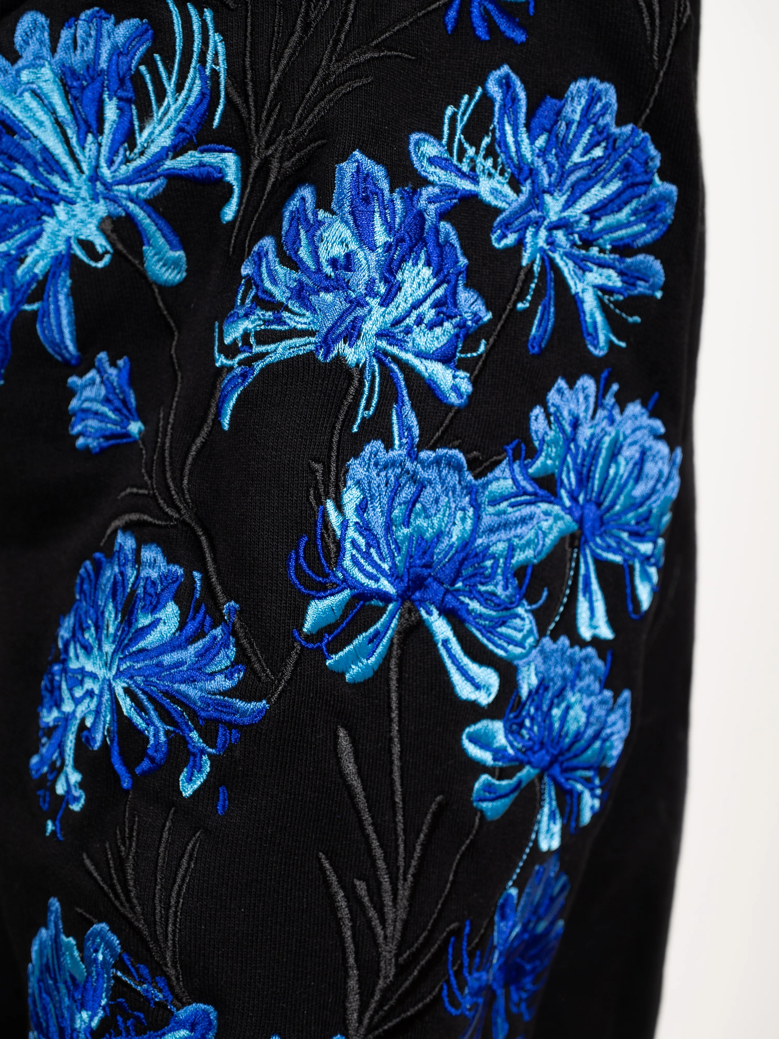 Hoodie Lycoris - Image 6