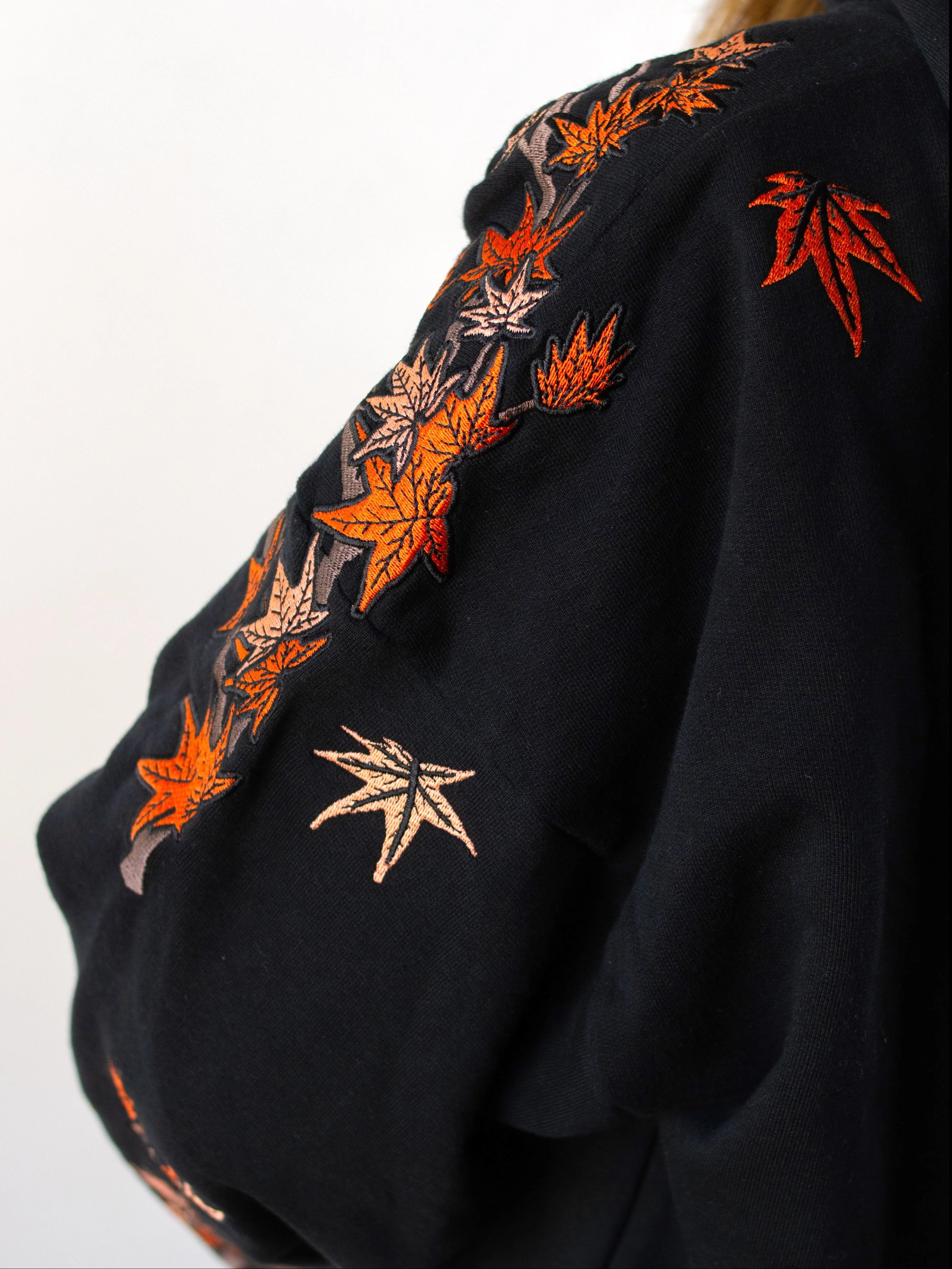 Hoodie Momiji - Image 7